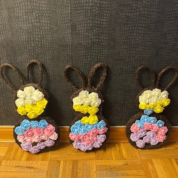 Wicker Rose Bunny Rabbits- 1 per order - Picture 1 of 3